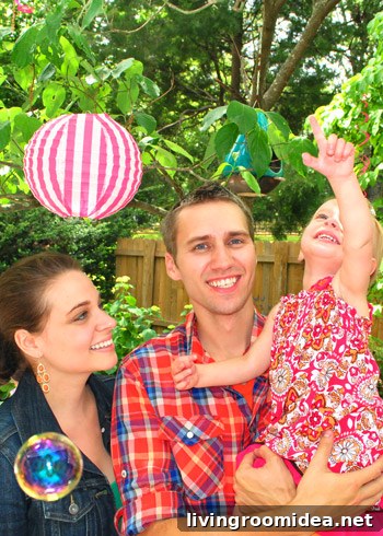 Worm-Themed Birthday Party Ideas and Decorations 16 Family candid photo