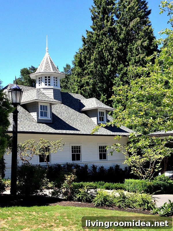 beautiful carriage house