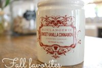 Cozy Fall Candle Scents to Warm Your Home