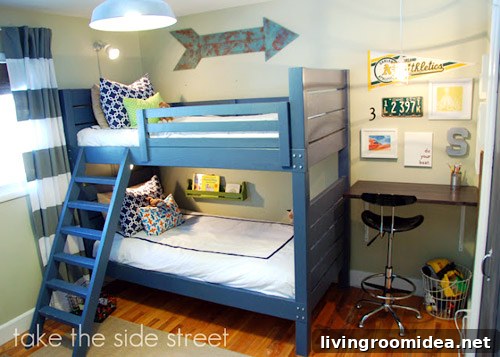 Blue Boy’s Nursery Makeover: Stylish Bunk Bed Ideas for Small Rooms 7 Built-in desk in boys' room