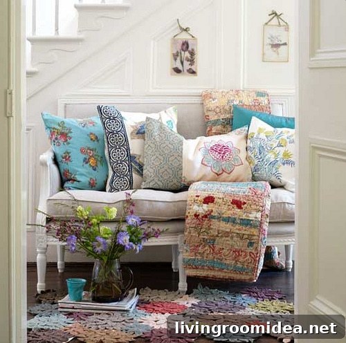 Maximizing Space in Hallways, Entryways, and Small Rooms 6 cottage-hallway-ideas