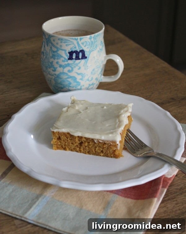 Fall-Pumpkin-Square-Recipe-with-Cream-Cheese-Frosting
