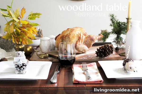 Simple Woodland Thanksgiving Table & Placecards