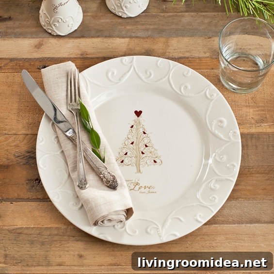 Thanksgiving Giveaway: DaySpring Holiday Gift Giveaway #2 7 christmas dinner plate