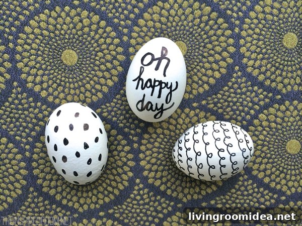 Sharpie Colored Easter Eggs