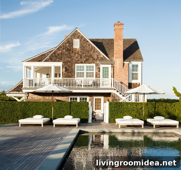 Shingled Beach House in the Hamptons by Sawyer Berson Architects