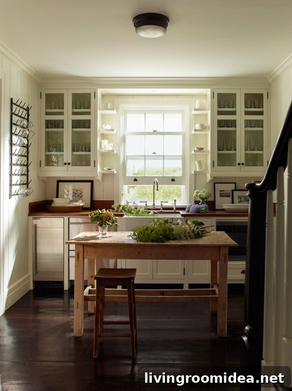If I Lived in a Hamptons Beach House: A Coastal Dream Home Tour 10 Butler's Kitchen in the Hamptons by Sawyer Berson Architects