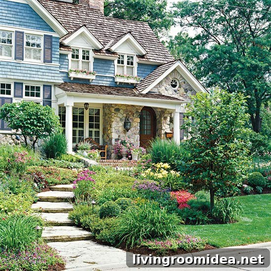 3 Striking Exterior Designs to Boost Your Home’s Curb Appeal 4 Charming Home Exterior with Flagstone Steps