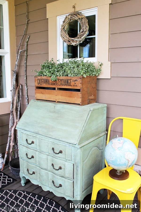 Outdoor Space Decorating Ideas for the Front Porch