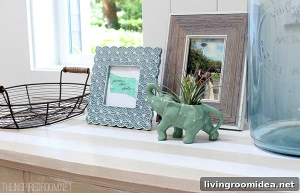 Summer Home Decorating Ideas: Tour Inspiring Seasonal Makeovers 18 Entry Table Summer Decor