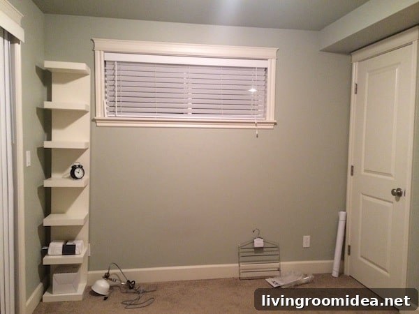Small Bedroom Before
