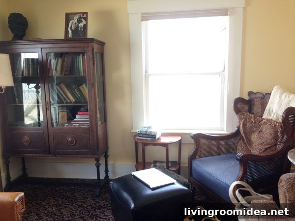 Exploring the Sylvia Beach Hotel: A Romantic Literary Getaway 7 Sylvia Beach Hotel The Inspired Room