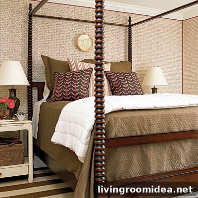 four poster bed