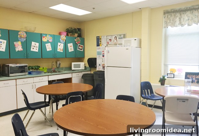 Teachers-Lounge-BEFORE-Dining-Tables