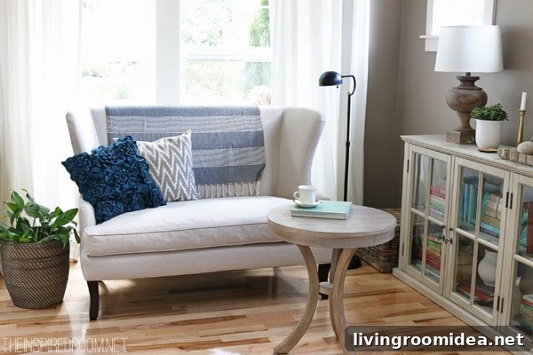Turkish Towels: Cozy Fall Favorites (Day 7) 3 Turkish Towel Over a Sofa - The Inspired Room