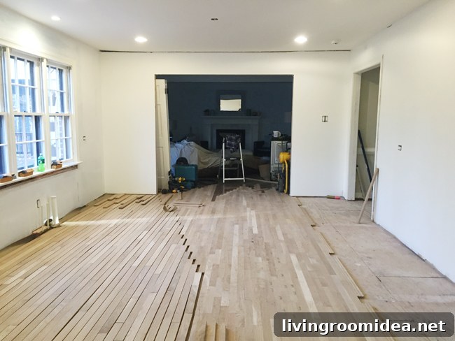 Hardwood Floor Refinishing: Stunning Before and After Results 12 img 80034 11