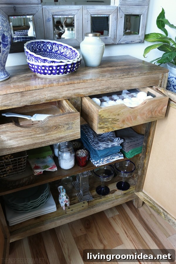 Declutter 1 Bag a Day: 12-Month Home Tidy Plan 2 Organizing the Dining Room