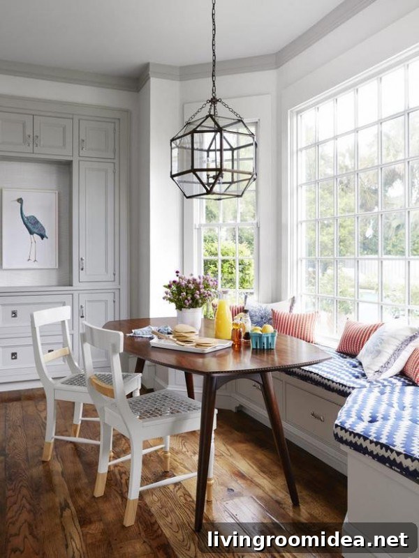 Dining Window Banquette - Breakfast Nook