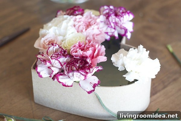DIY Floral Heart Valentine Gift Idea for Her 13 DIY Valentines Floral Heart - The Inspired Room