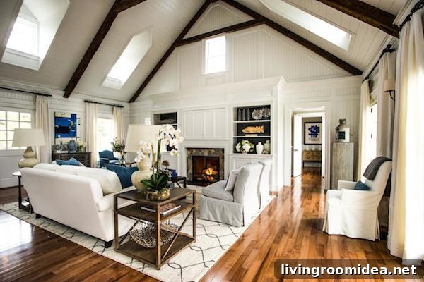 17 Design Lessons from HGTV’s 2015 Dream Home You Can Use 7 HGTV Dream Home 2015 - Great Room