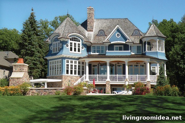 Living in a Lakeside House: What Life Would Be Like 2 Lakeside Home