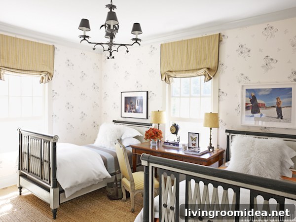 Two Twin Beds with Desk In Between