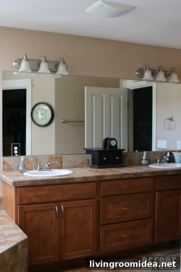 Bathroom Mini Makeover Before