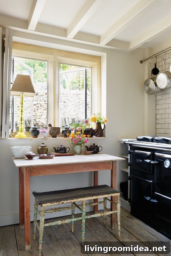 Charming Cottage Tour: 5 Design Tips from a Real Home 7 Cottage Tour - House Designed by Caroline Holdaway - Photography by Simon Brown