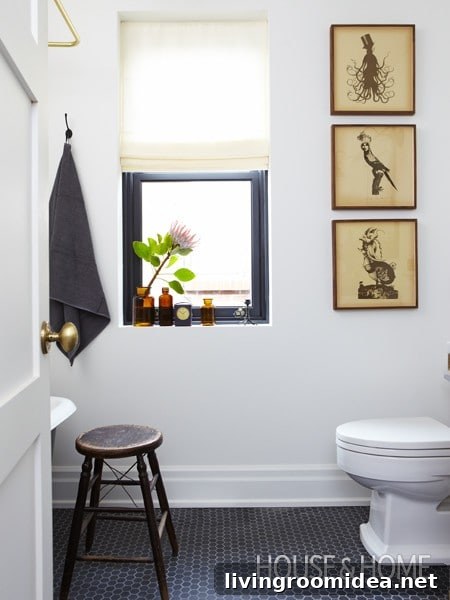 House and Home - mandy-milks-bathroom-michael-graydon