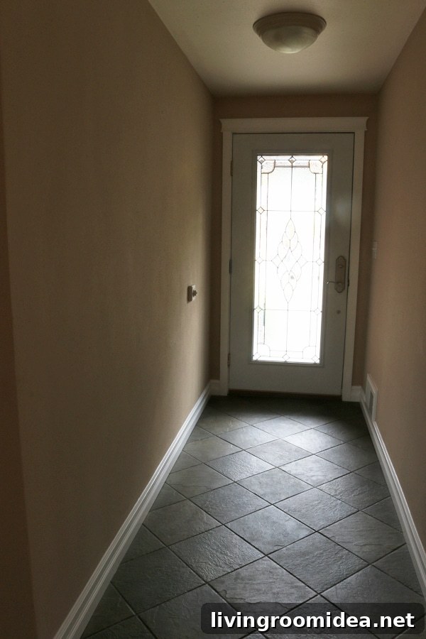 Entryway Design Ideas for My New Home 4 Hallway Before