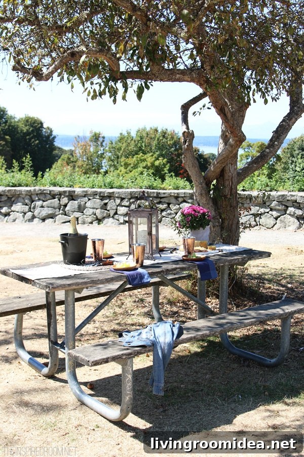 Host an Unforgettable Autumn Party: 5 Simple Steps 12 Simple Autumn Outdoor Party - The Inspired Room blog