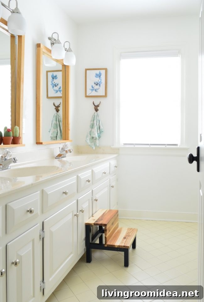Hall bathroom after