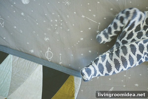 space sheets and triangle quilt