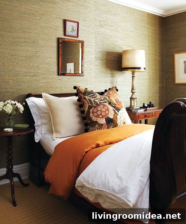 Grasscloth Bedroom - Tommy Smythe