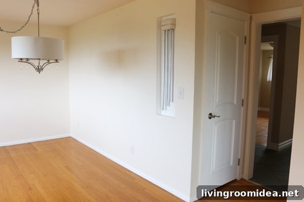 Dining Room Built-In Ideas for My New House 4 Dining Room Before