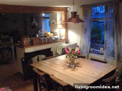 dining-room-charming-country-cottage