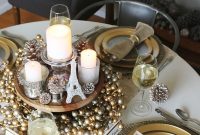Cozy Glam Holiday Tablescape: 8 Stylish Decorating Tips