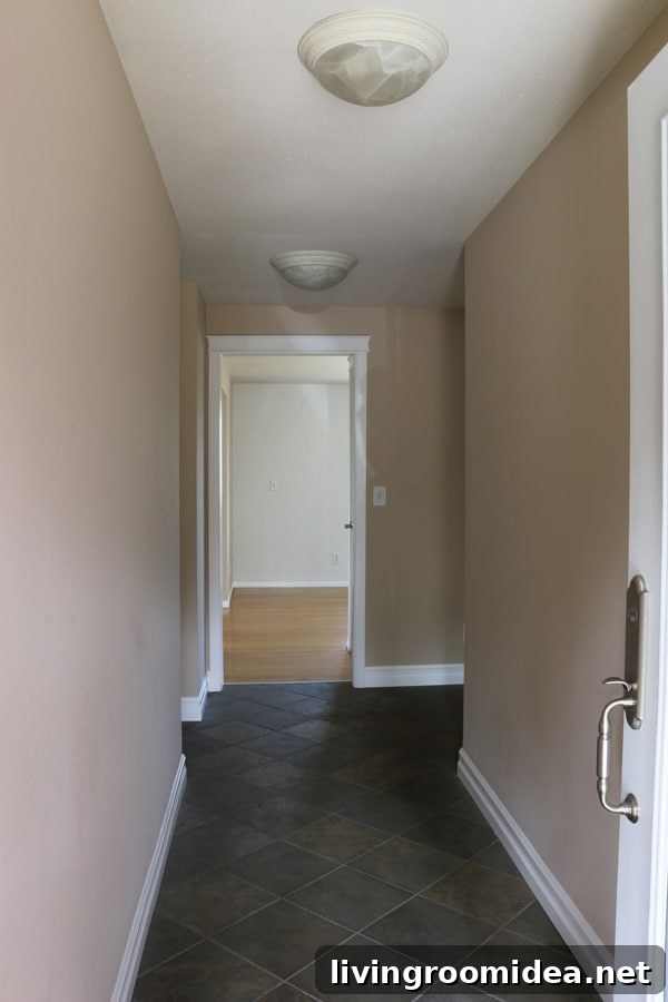 Master Bedroom Design Ideas for My New Home 5 Entry Hall Before