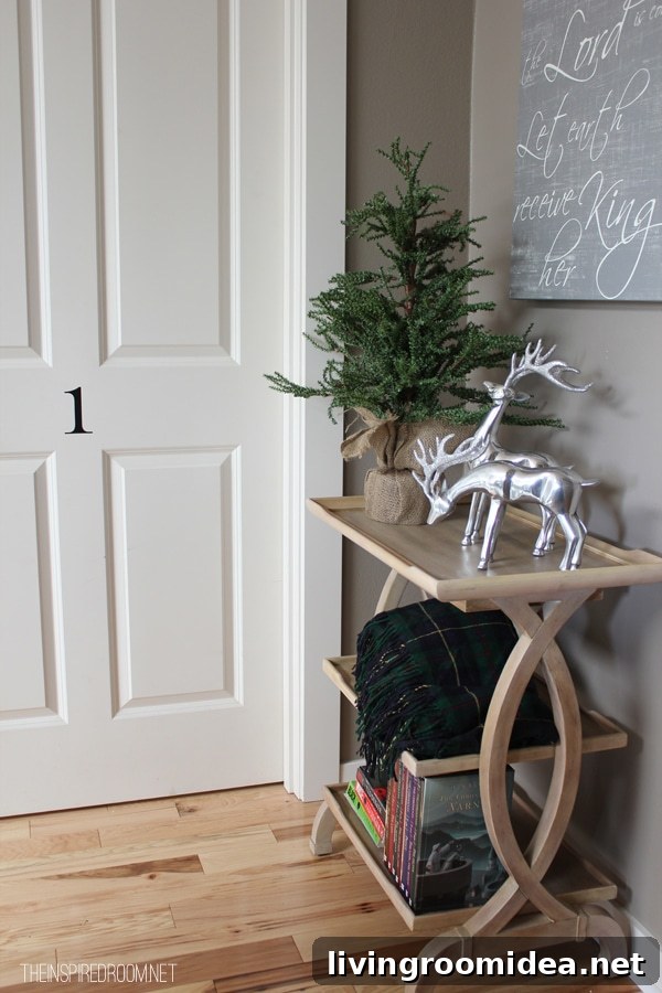 Home Color Palette Ideas Inspired by Modern Design 4 Simple Cozy Christmas Decorating