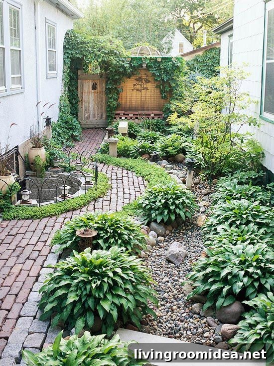 Kitchen Side Yard: New Outdoor Kitchen Project Reveal 9 Landscaped Side Yard Path