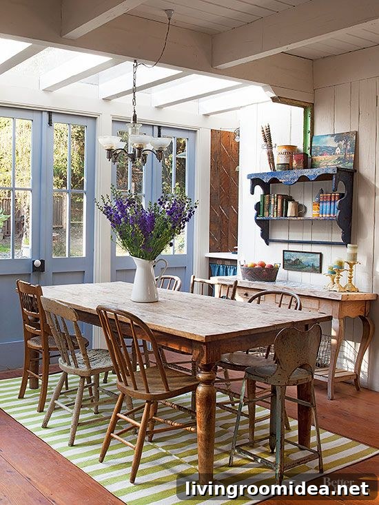 Ceiling Detail - Farmhouse Dining Room