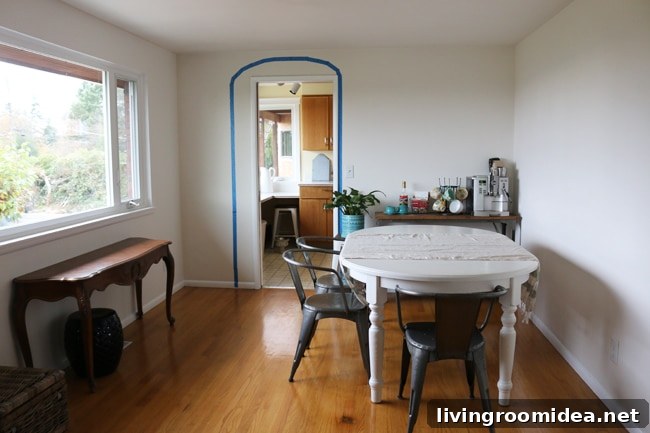 Kitchen Remodel: Visualizing a Stylish New Dining Space 6 Dining Room - TIR - Before