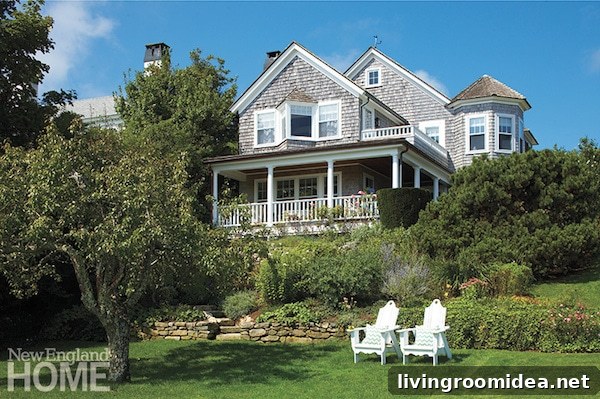 Living in a Shingled Martha's Vineyard House: If I Lived Here 9 Shingled House on Marthas Vineyard - New England Home