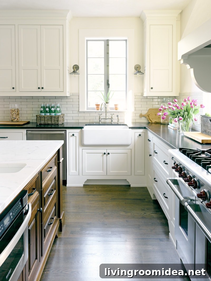 Corner Kitchen Layout - Atlanta Homes Magazine