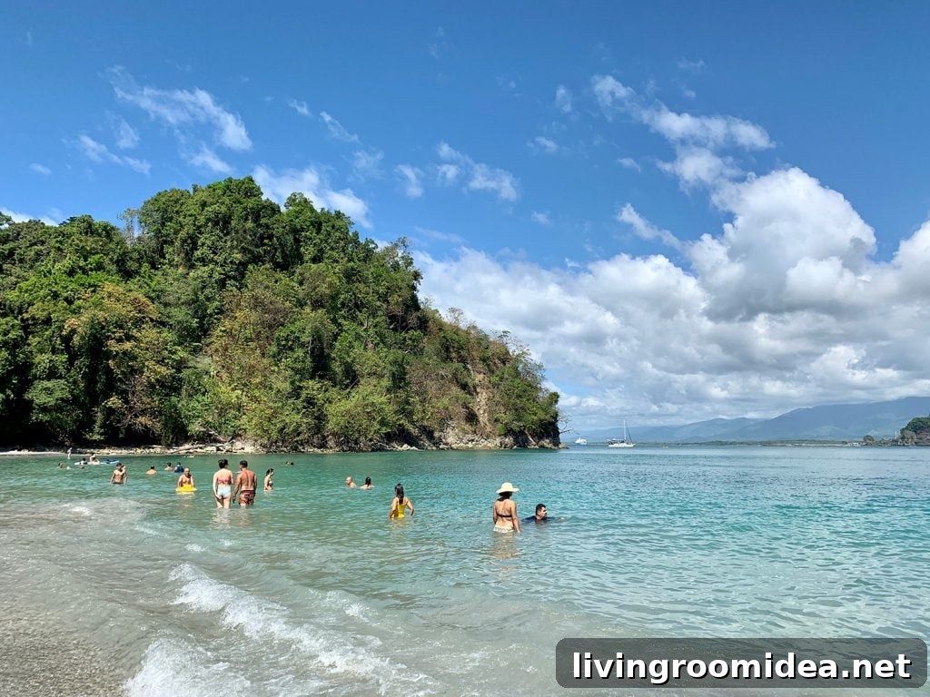 Playa Biesanz Beach In Costa Rica