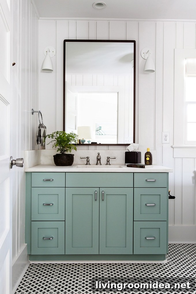 Cottage Bathroom Cortney Bishop