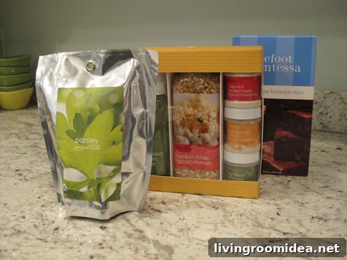 crate-and-barrel-parsley-popcorn-barefoot-contessa crate-and-barrel-parsley-popcorn-barefoot-contessa