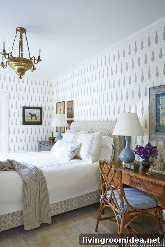Beautiful bedroom wallpaper