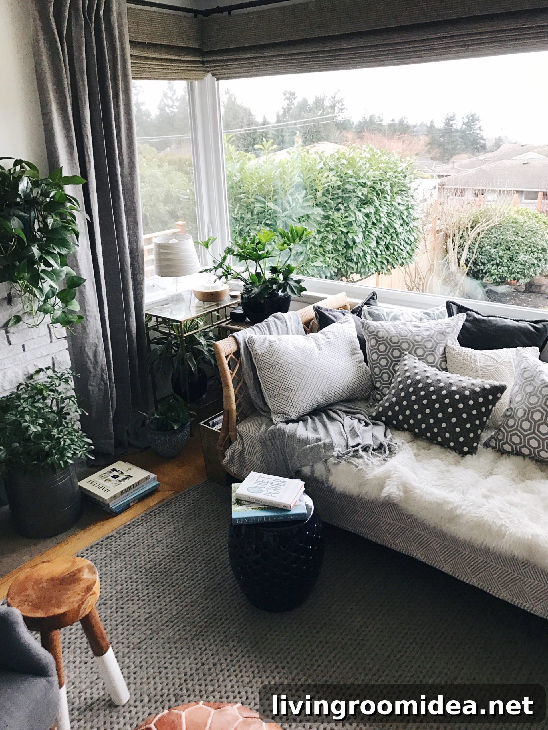 Woven Wood Window Shades: Before and After Room Transformations 11 img 97457 10 1 scaled