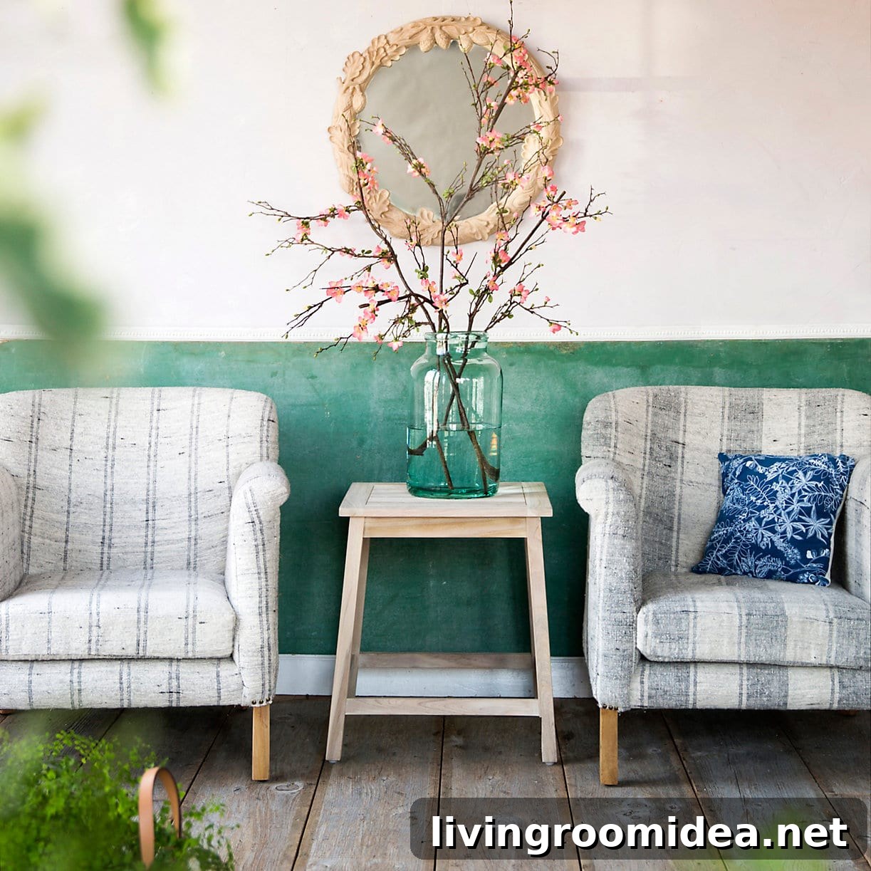 Autumn Decorating Ideas to Inspire Your Seasonal Home Refresh 7 fall-decorating-and-cozy-inspiration-terrain
